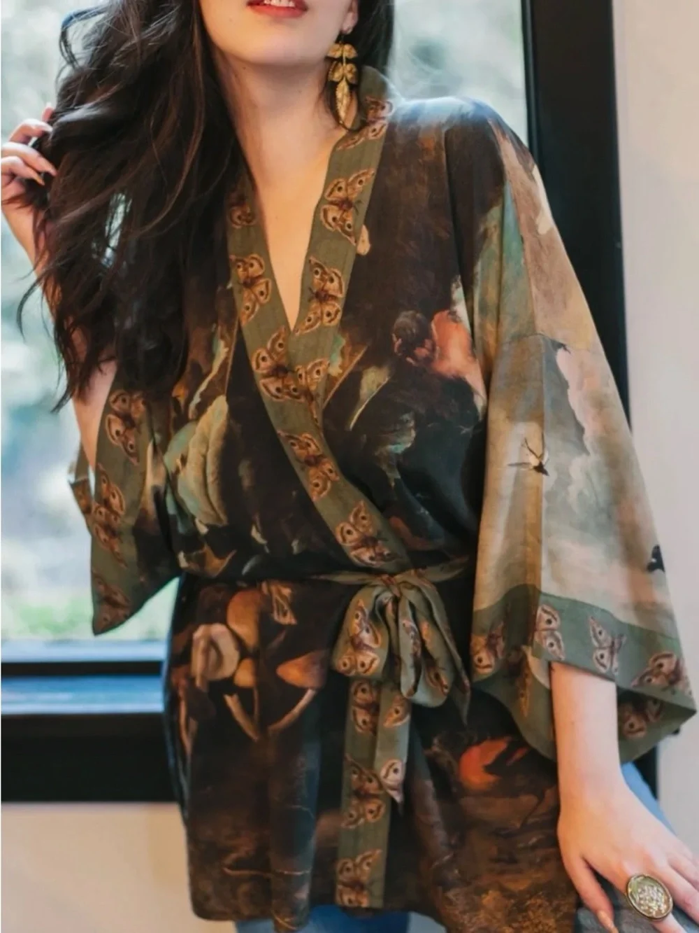 Market of Stars Heartwork Mid-length Green & Black Floral Kimono Robe - Picture 6 of 6